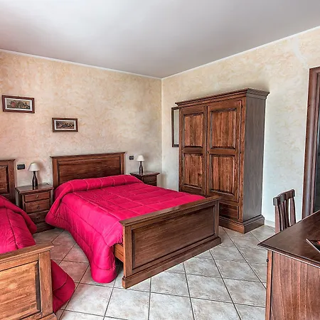 מלון Casa Dide 3*