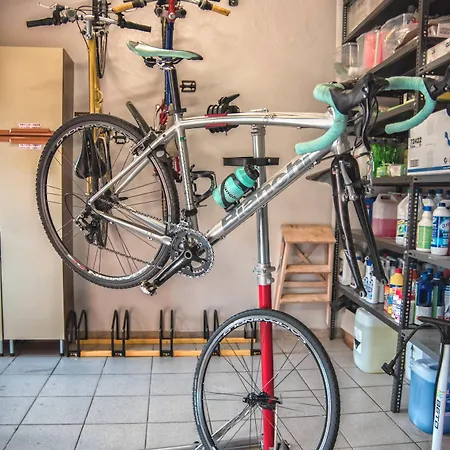 Casa Dide מלון 3*